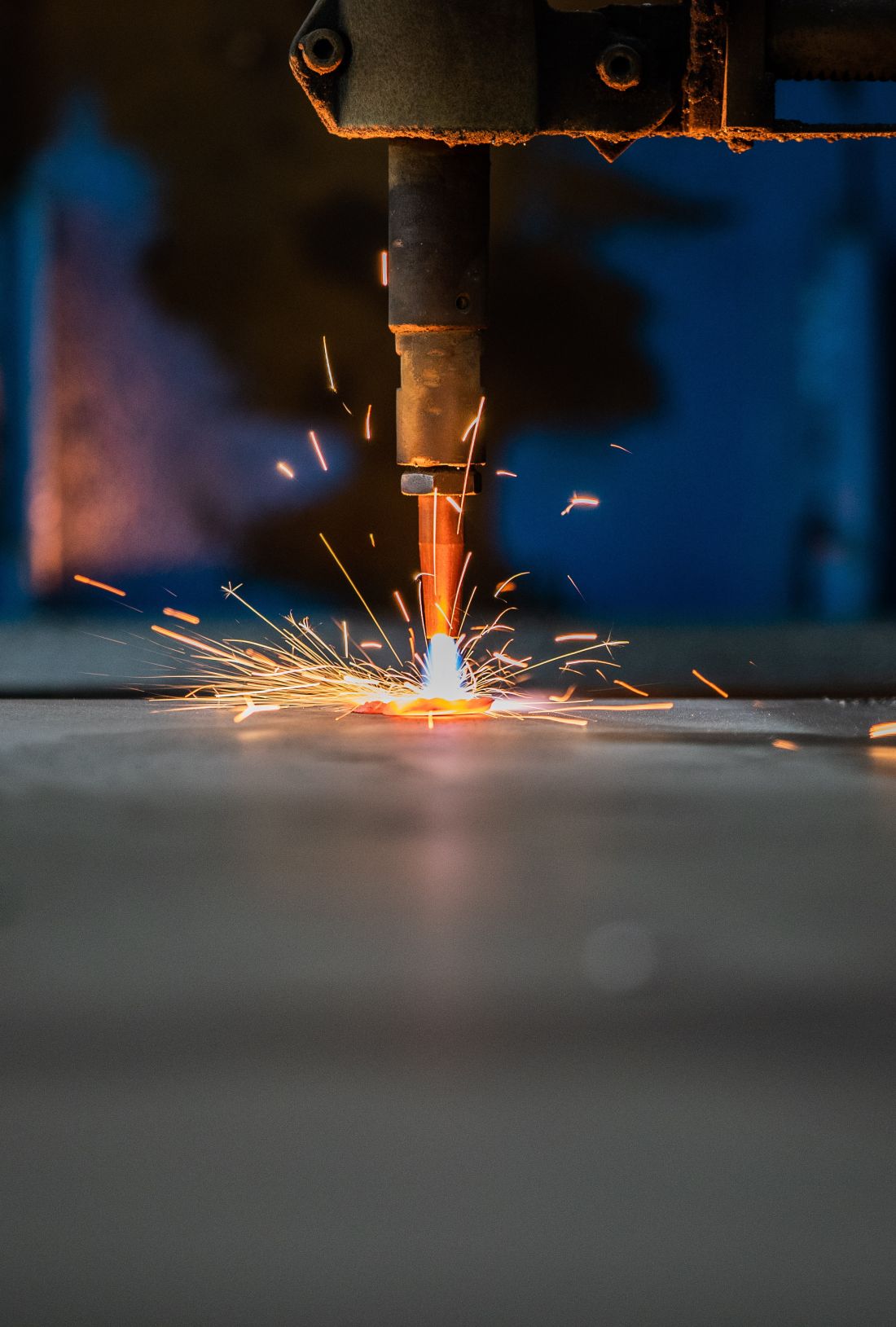 Les moyens techniques de M&eacute;tal Production Industry incluent la d&eacute;coupe &agrave; laser fibre